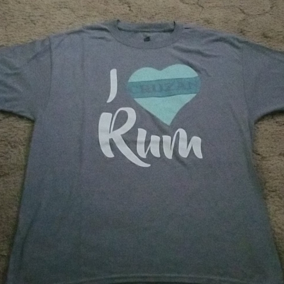 Hanes Other - I love Cruzan Rum large tshirt
